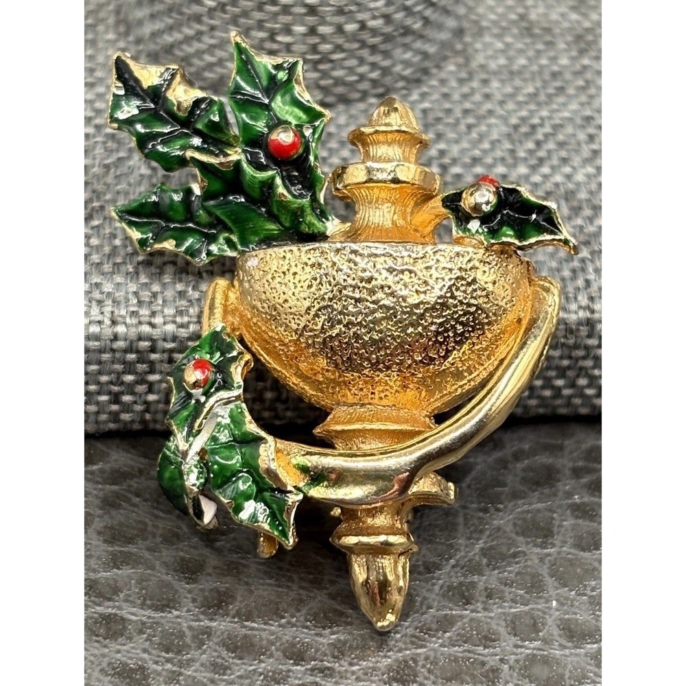 Vintage Hattie Carnegie Christmas Holly Door Knocker Brooch Enamel Gold Tone